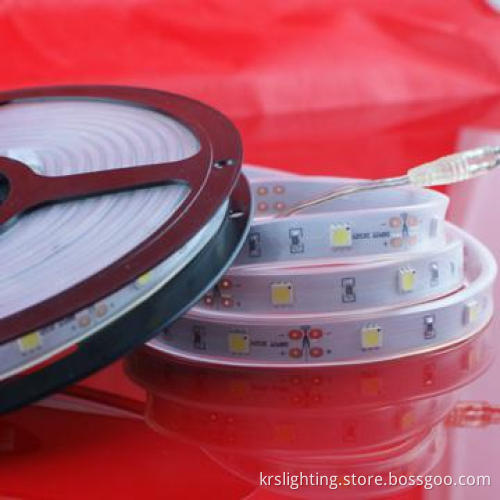 Super bright 5050 120pcs/m hot sell strip light led